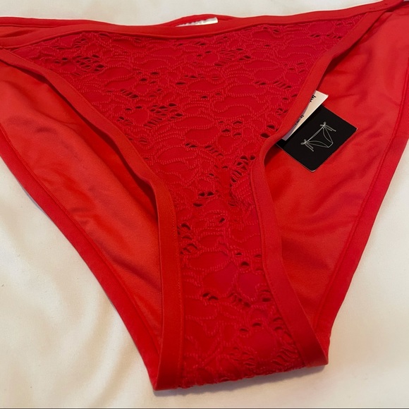 H&M red lace string bikini bottoms - Picture 2 of 5